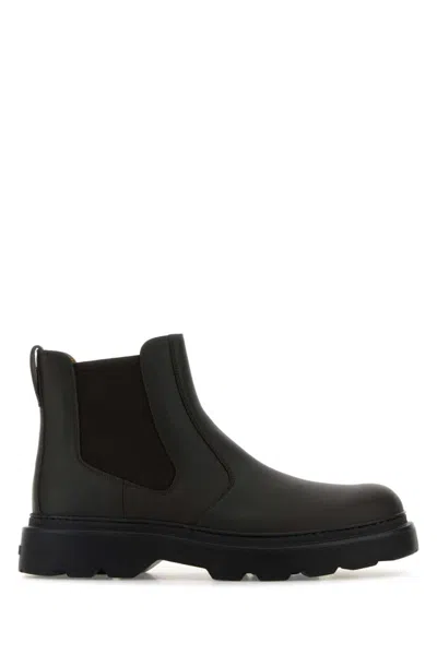 Tod's Chunky Sole Leather Ankle Boots With Elastic Panels