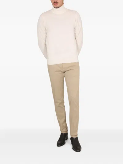 Aspesi Turtleneck Sweater In White
