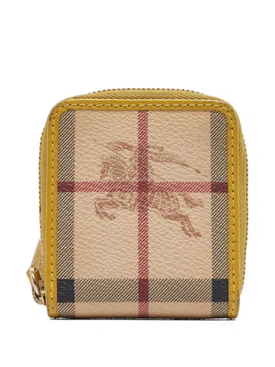 Pre-owned Burberry Checked Wallet In Neutral