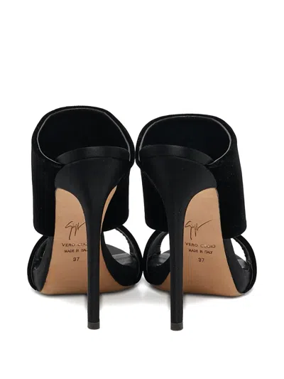 Pre-owned Giuseppe Zanotti Vintage  120mm Velvet Pumps In Black