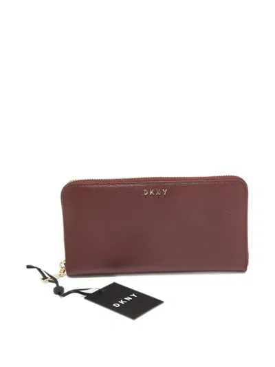 Pre-owned Dkny Vintage 2024  Leather Zip Wallet In Brown
