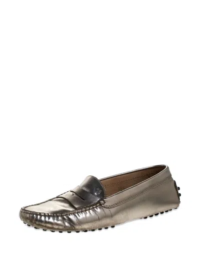 Pre-owned Tod's Vintage Leather Loafers In Silver