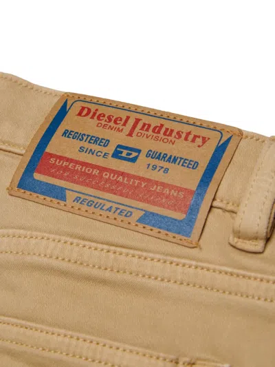 Diesel 2010-j Jeans In Brown