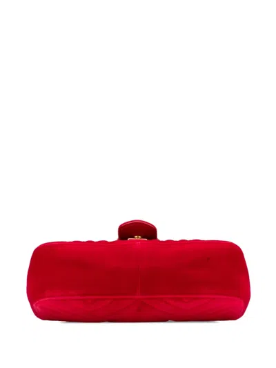 Pre-owned Gucci 2016-2025 Small Gg Marmont Matelasse Velvet Flap Crossbody Bag In Red