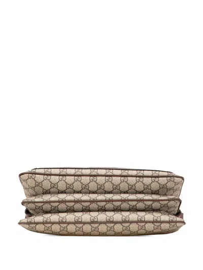 Pre-owned Gucci 2016-2025 Medium Gg Supreme Ophidia Crossbody Bag In Brown