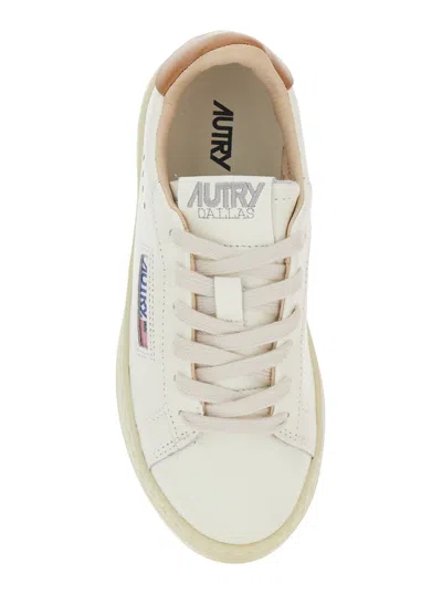 Autry Dallas Water Resistant Sneaker In White