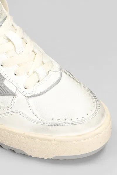 Golden Goose Forty 2 Sneakers In White Leather And Fabric