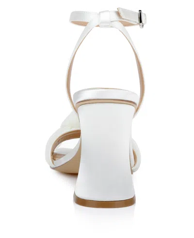 Jewel Badgley Mischka Women's Fayola Dress Knot Sandals In White