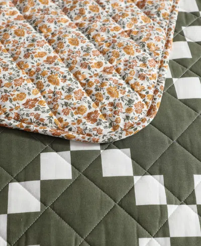 Eddie Bauer Diamond Floral Cotton Reversible 3-pc. Quilt Set, King