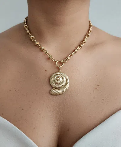 Adornia Gold Chunky Shell Pendant Necklace