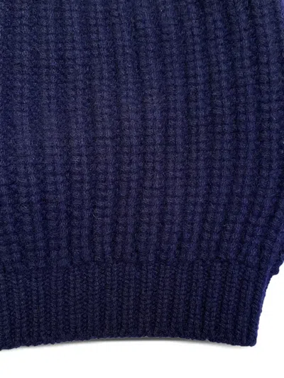 La Rose Navy Blue Classic Beanie Hat In Blue