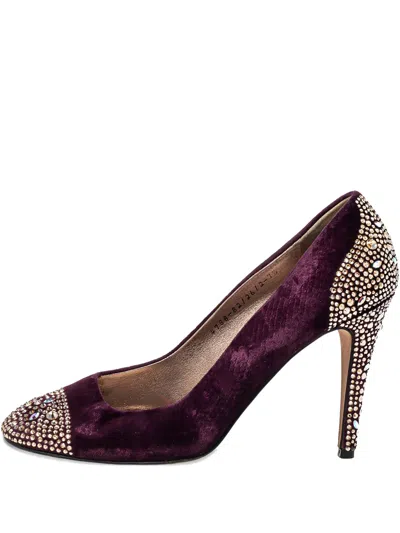 Pre-owned Gina  110mm Crystal-embellished Velvet Pumps In Purple