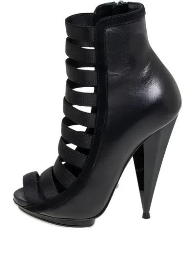 Pre-owned Gucci 125mm Leather Strapy Boots In Black