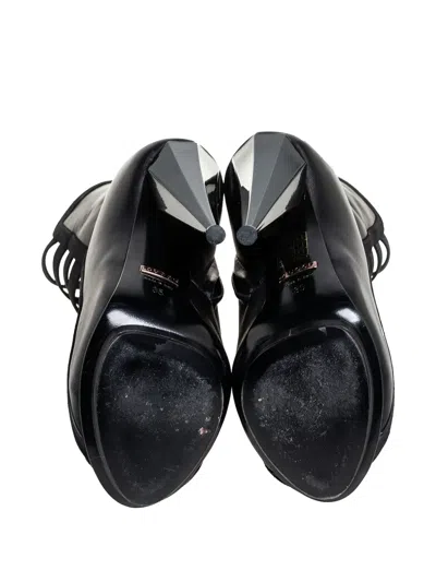 Pre-owned Gucci 125mm Leather Strapy Boots In Black