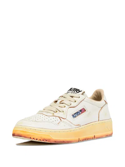 Autry Super Vintage Sneakers Distressed Finish