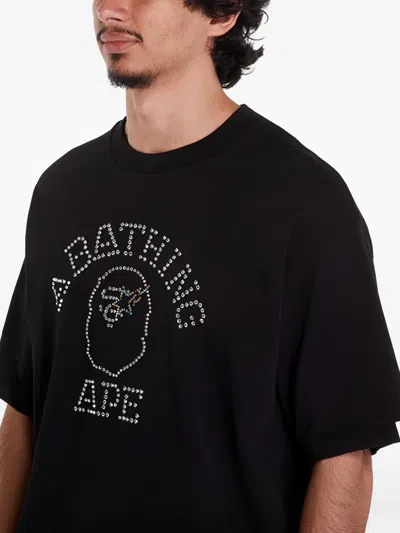 A Bathing Ape Studd-embellish T-shirt In Black