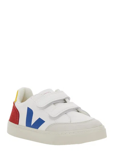 Veja Small V-12 In White