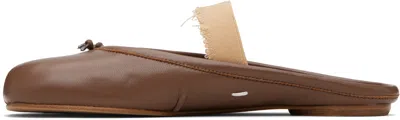 Maison Margiela Tabi Frayed Split-toe Leather Ballet Flats In Brown