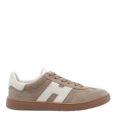 Hogan H647 Logo-patch Low-top Sneakers In Brown