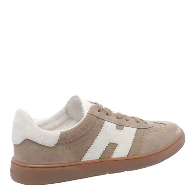 Hogan H647 Logo-patch Low-top Sneakers In Brown