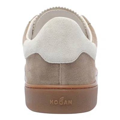 Hogan H647 Logo-patch Low-top Sneakers In Brown