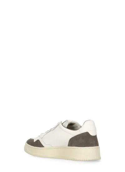 Autry 'medalist Low' White Low Top Sneakers With Side Logo Detail In Leather And Suede Man In White