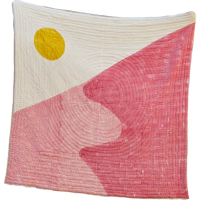 Cqc La Dune Quilt Bedding Set With 2 Shams In Pink