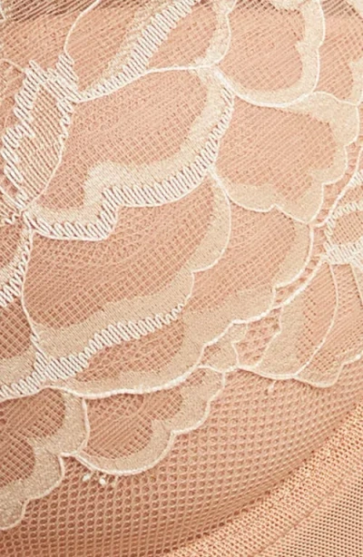 Natori Flora Underwire Contour Bra