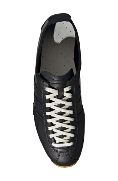 Adidas Originals Adidas Gender Inclusive Japan Low Top Sneaker