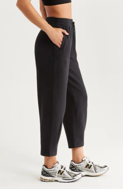 Zella Ultracozy Pleated Joggers In Black