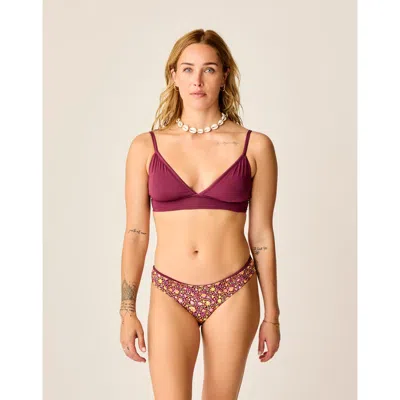 Carve Designs Sanitas Reversible Bottom