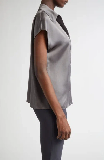 Vince Cap Sleeve Gathered Back Short Sleeve Silk Button-up Shirt In Gray