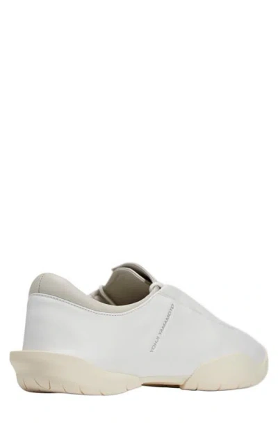 Y-3 Gender Inclusive Regu Low Top Sneaker