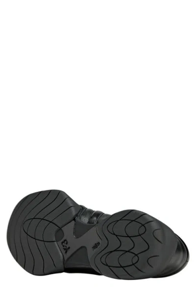 Y-3 Gender Inclusive Regu Low Top Sneaker