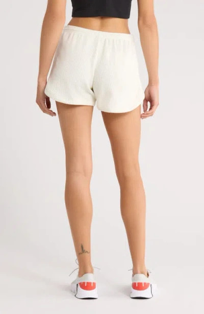 Nike Sportswear Chill Waffle Shorts