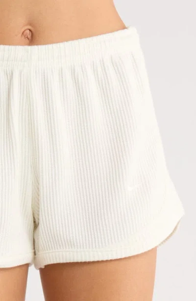 Nike Sportswear Chill Waffle Shorts