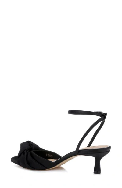 Jewel Badgley Mischka Women's Favor Evening Knot Pumps