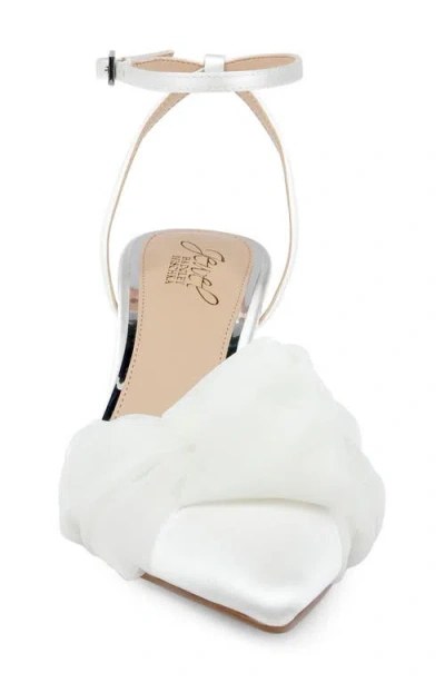 Jewel Badgley Mischka Women's Favor Evening Knot Pumps In White