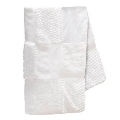 Lambs & Ivy Signature White Luxury Textured Patchwork Crib/toddler Quilt