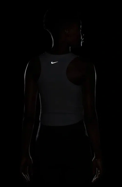 Nike One Fitted Dri-fit Cropped Tank Top