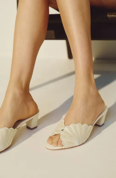 Reformation Waldena Block Heeled Mules Cream Puff Taffeta In White