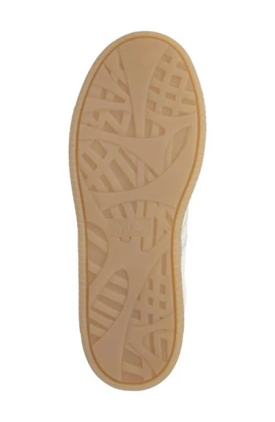 Mia Axel Sneaker In Multi