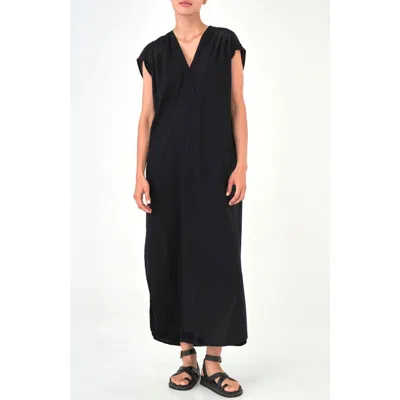 Ocean + Main Ocean+main Sleeveless Maxi Tunic In Black