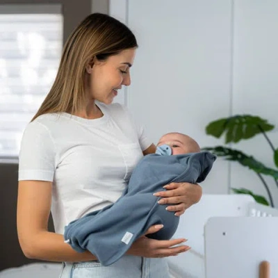 Comfy Cubs Easy Zipper Swaddle Blankets In Multi