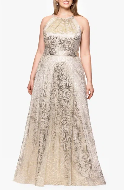 Betsy & Adam Rose Crinkle Foil Sleeveless Gown