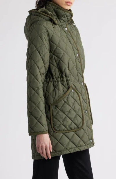 Bernardo Diamond Quilted Hooded Puffer Coat In Green