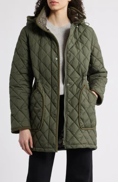 Bernardo Diamond Quilted Hooded Puffer Coat In Green