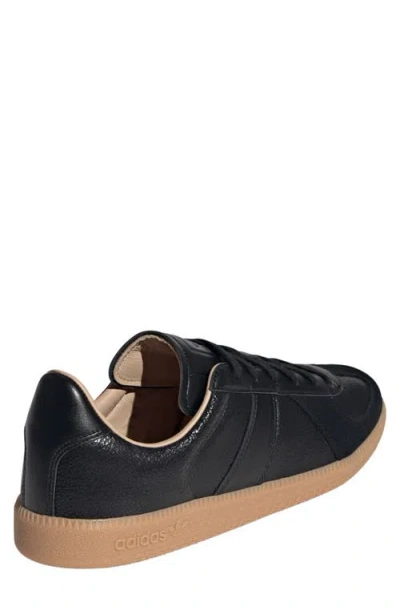Adidas Originals Adidas Gender Inclusive Bw Army Lo Sneaker