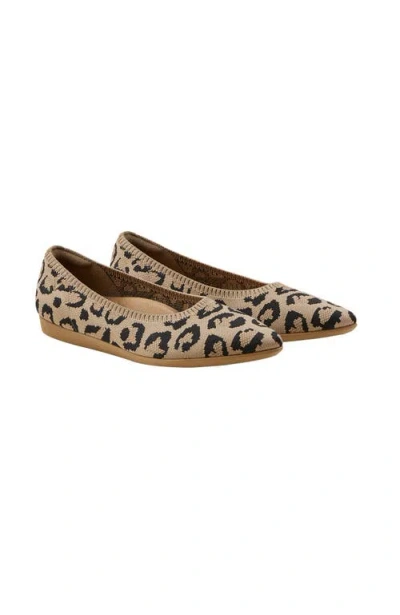 Vivaia Lightweight Pointed-ballet Flats