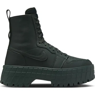Jordan Air  1 Brooklyn Platform Sneaker
